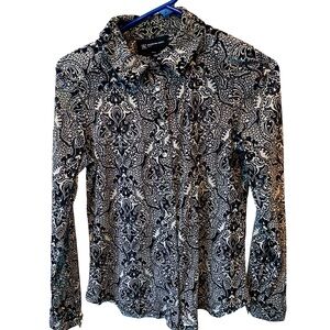 Sheer Inc, Size PM , black / white floral designs long sleeve blouse